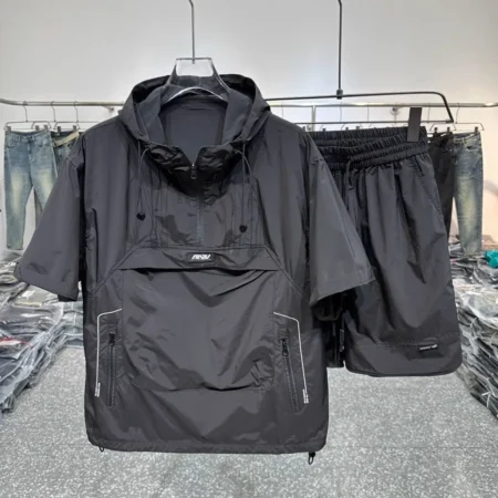 Summer Men's Trendy Cargo Hooded Shirt and Shorts Set Outdoor Lightweight Quick-Dry Zip-Up Hoodie Two-Piece Set with Zip Pockets